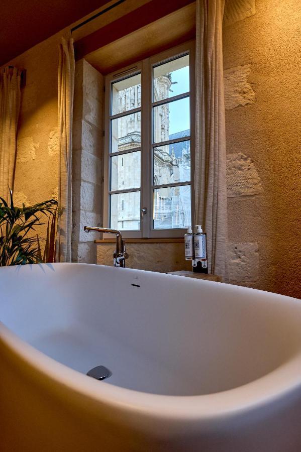 La Chapelle, Les Suites Du Palais, L'Unique 5 Etoiles De Nevers, Suite D'Exception, By Primo C0Nciergerie Eksteriør billede