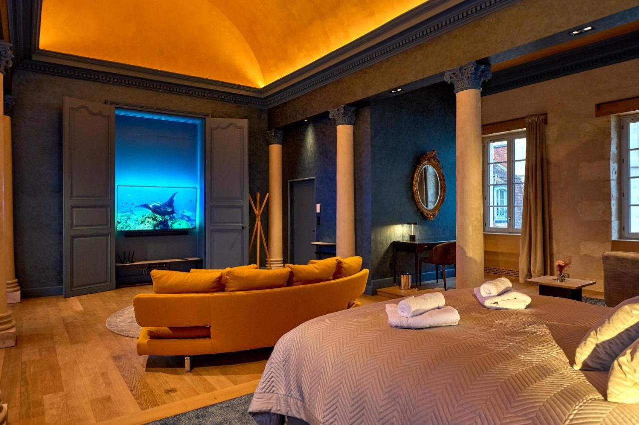 La Chapelle, Les Suites Du Palais, L'Unique 5 Etoiles De Nevers, Suite D'Exception, By Primo C0Nciergerie Eksteriør billede