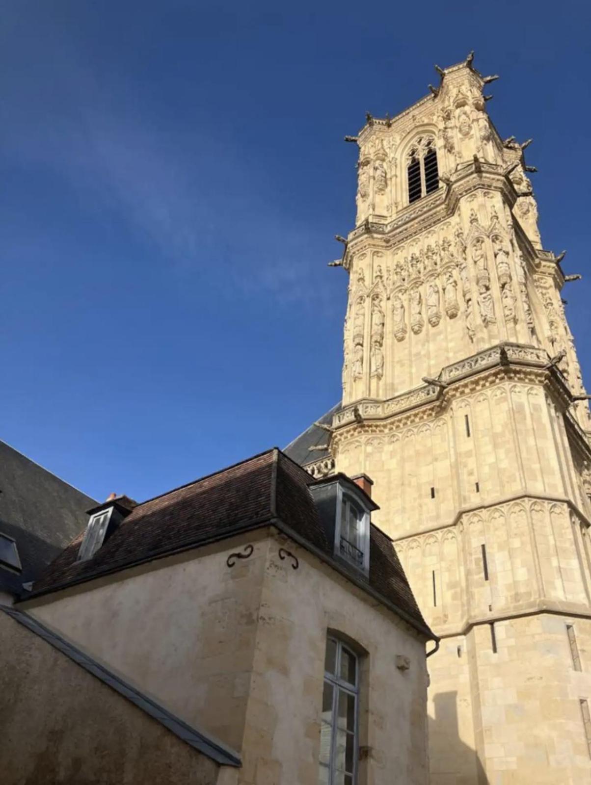 La Chapelle, Les Suites Du Palais, L'Unique 5 Etoiles De Nevers, Suite D'Exception, By Primo C0Nciergerie Eksteriør billede